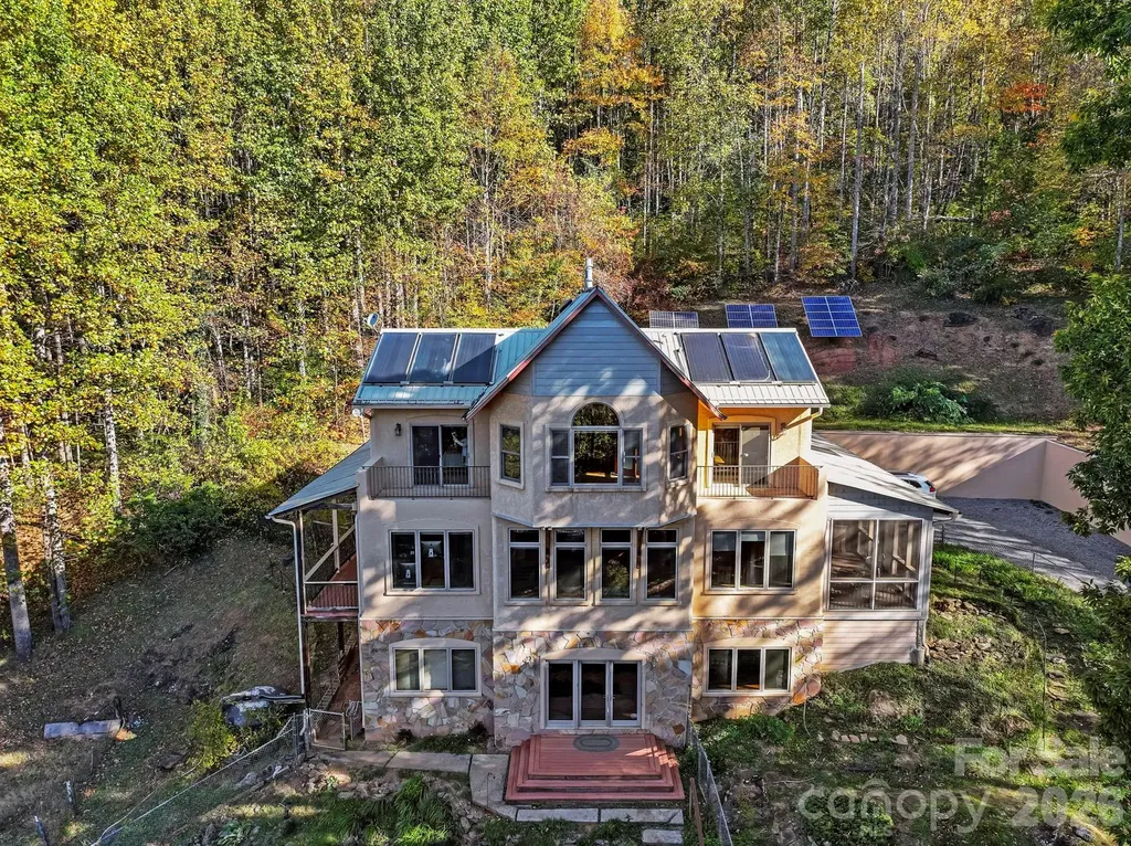97 Old Cove Road Black Mountain NC 28711