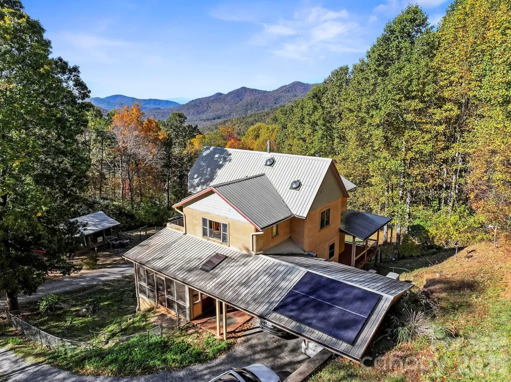 97 Old Cove Road Black Mountain NC 28711