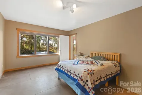 97 Old Cove Road Black Mountain NC 28711