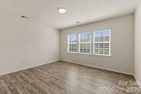 4048 Home Grown Way Lake Wylie SC 29710