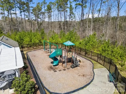 4048 Home Grown Way Lake Wylie SC 29710