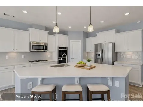 4048 Home Grown Way Lake Wylie SC 29710