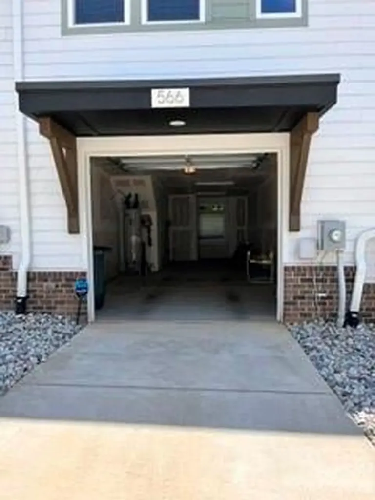 566 West End Drive Charlotte NC 28208
