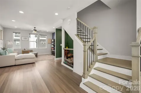 566 West End Drive Charlotte NC 28208