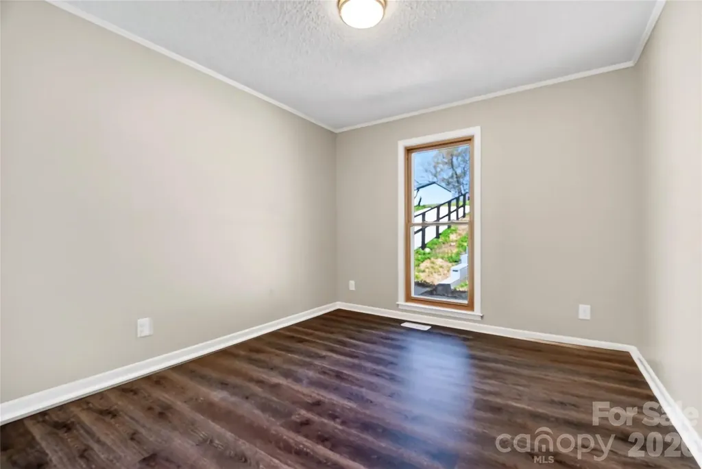 1919 Oak Hollow Road Gastonia NC 28054
