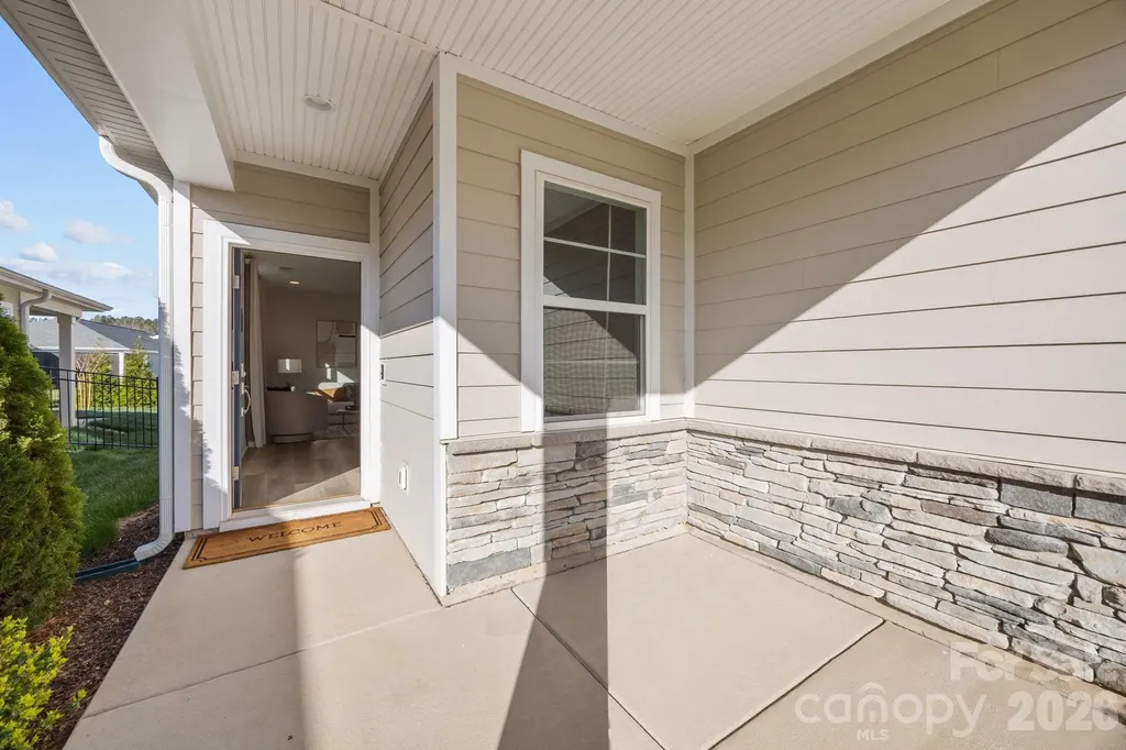 5968 Pier Drive Denver NC 28037