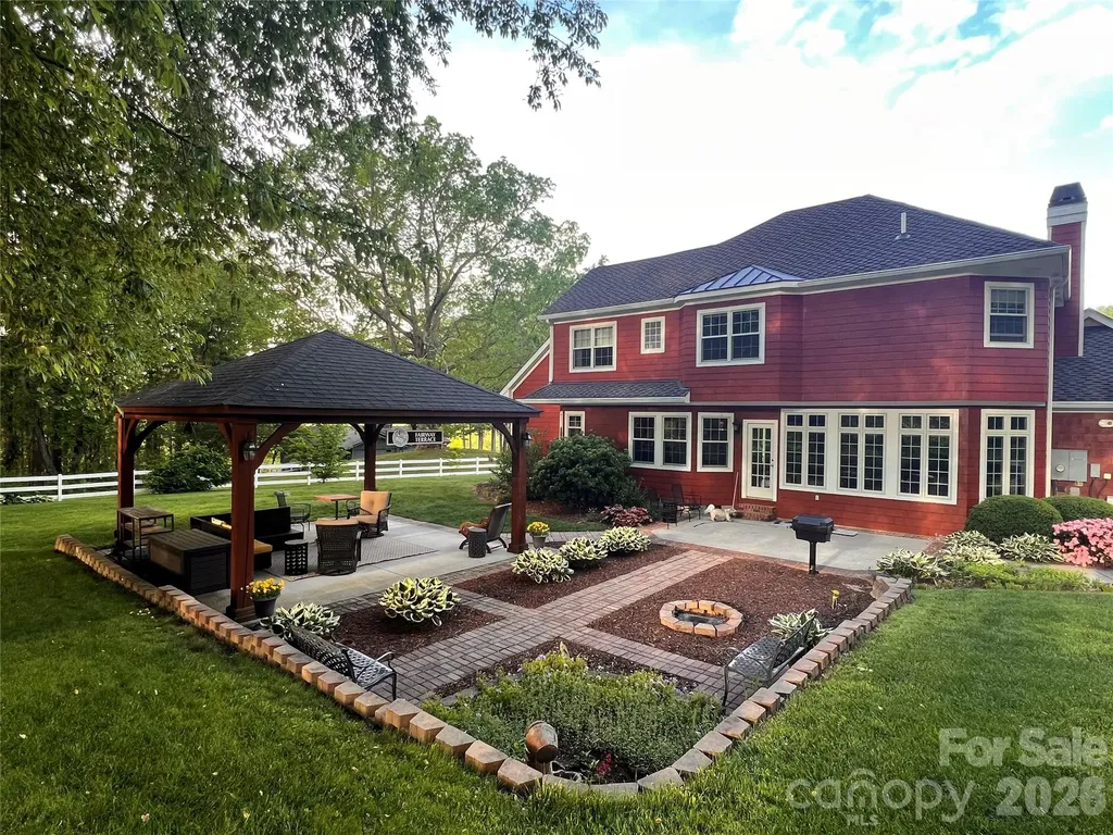 223 Fairway Terrace Canton NC 28716