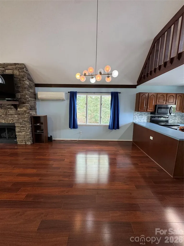 365 Trout Brook Loop Newland NC 28657