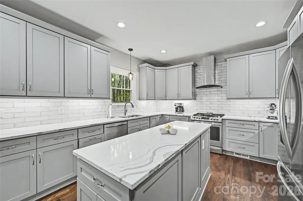 4841 Mountain Point Lane Charlotte NC 28216