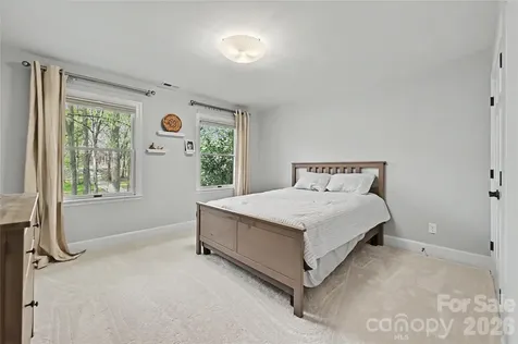 4841 Mountain Point Lane Charlotte NC 28216