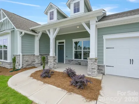 3423 Charolais Lane Harrisburg NC 28075