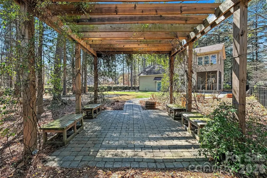 1156 Nixon Heights Lane Denver NC 28037
