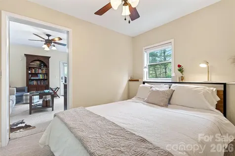 182 Baby Fox Drive Marion NC 28752