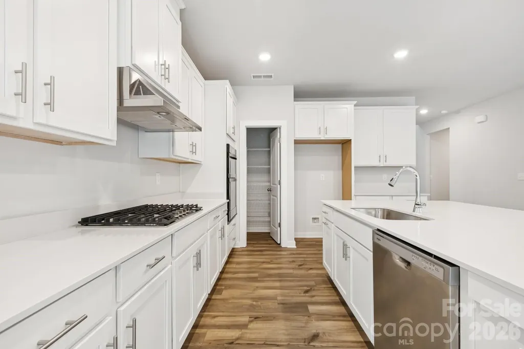 10011 Manor Vista Trail Kannapolis NC 28027