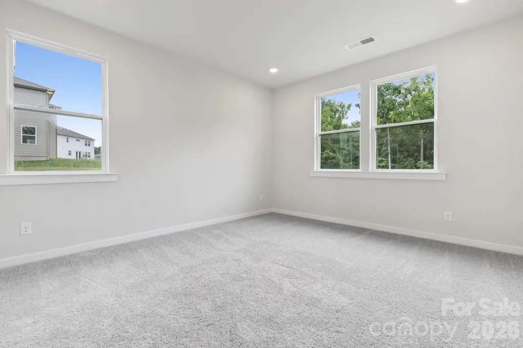 10011 Manor Vista Trail Kannapolis NC 28027