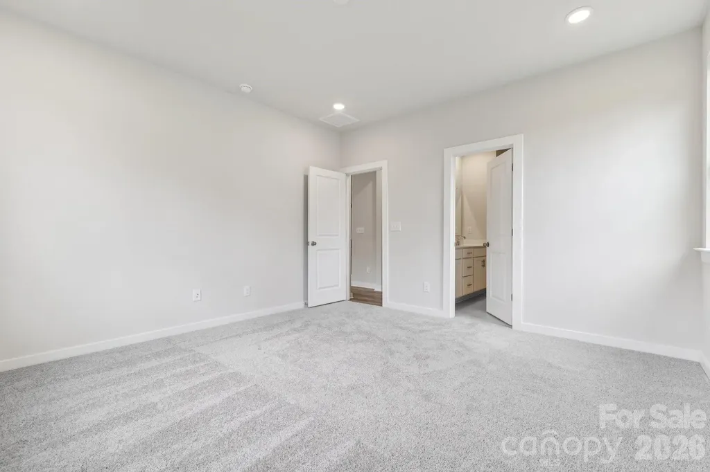 10011 Manor Vista Trail Kannapolis NC 28027