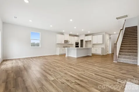 10011 Manor Vista Trail Kannapolis NC 28027