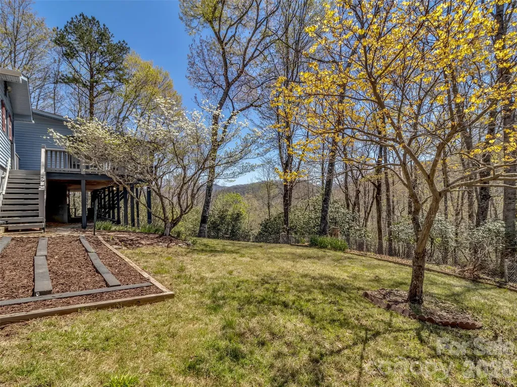 177 Laurel Lane Otto NC 28763