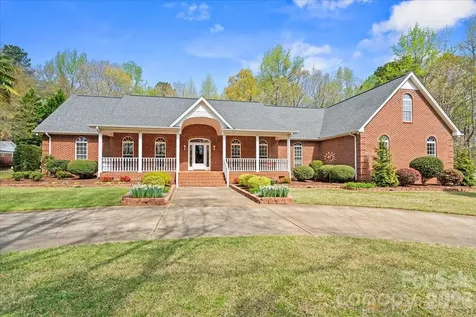 299 Fairway Lane Pageland SC 29728