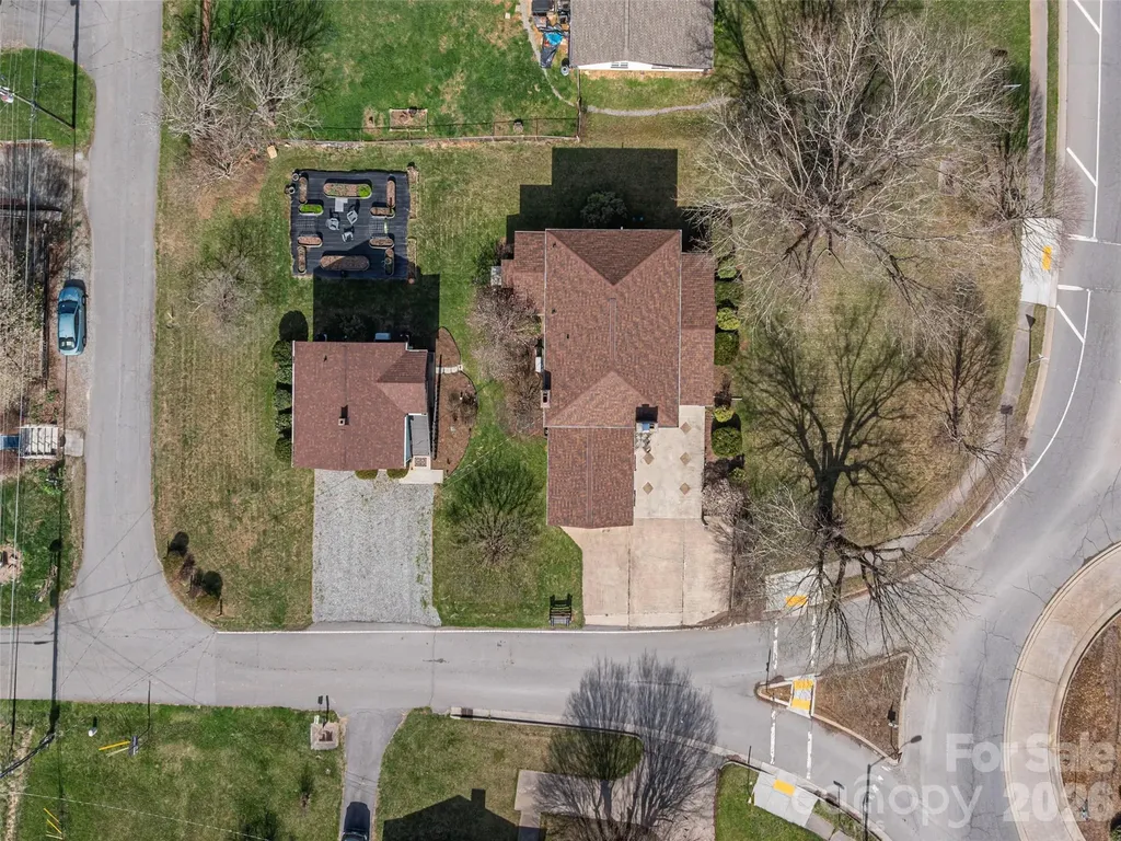 20 Zemery Lane Waynesville NC 28786