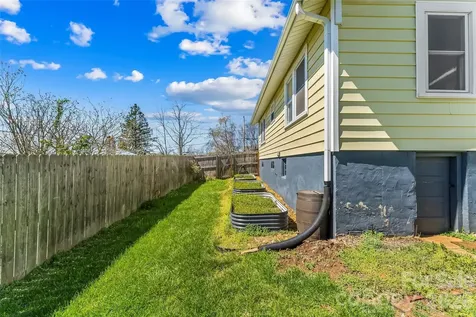 100 Bradley Street Asheville NC 28806