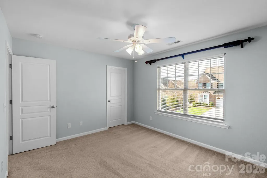 4419 Forest Gate Lane Charlotte NC 28270