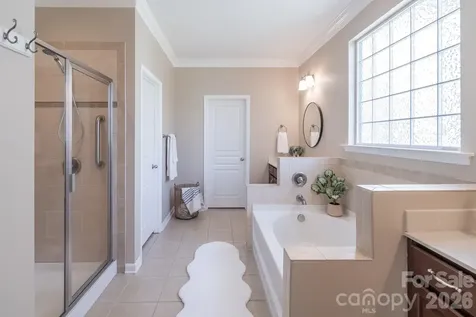 4419 Forest Gate Lane Charlotte NC 28270
