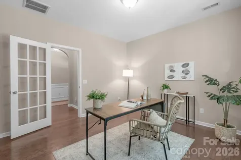 4419 Forest Gate Lane Charlotte NC 28270