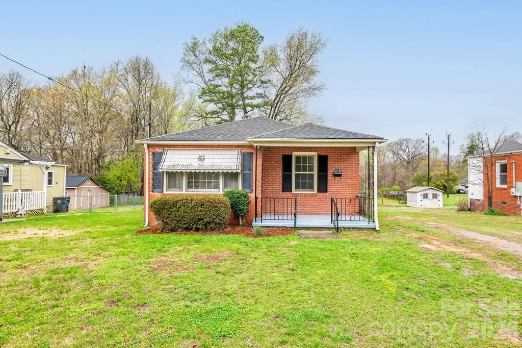 414 Ridge Street Stanley NC 28164