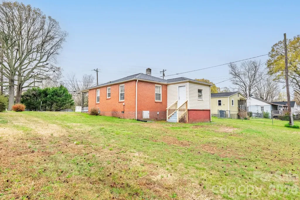 414 Ridge Street Stanley NC 28164