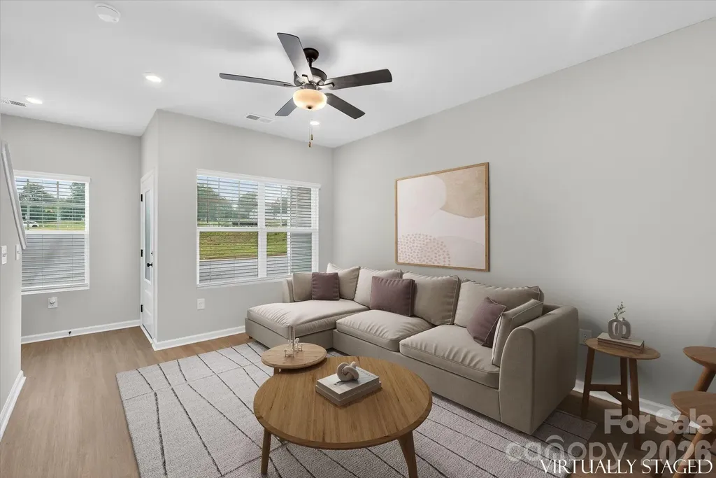 1207 Signal Avenue Gastonia NC 28052