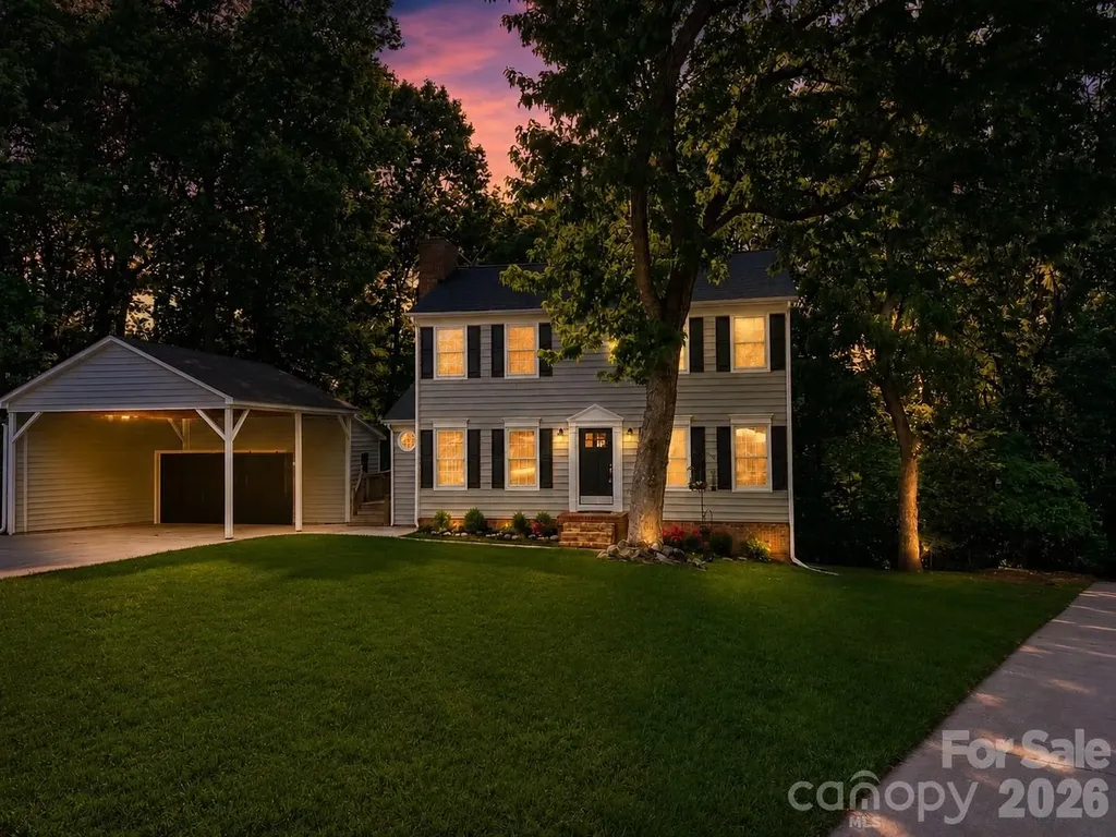 2724 Artesian Court Charlotte NC 28270