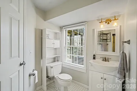 2724 Artesian Court Charlotte NC 28270