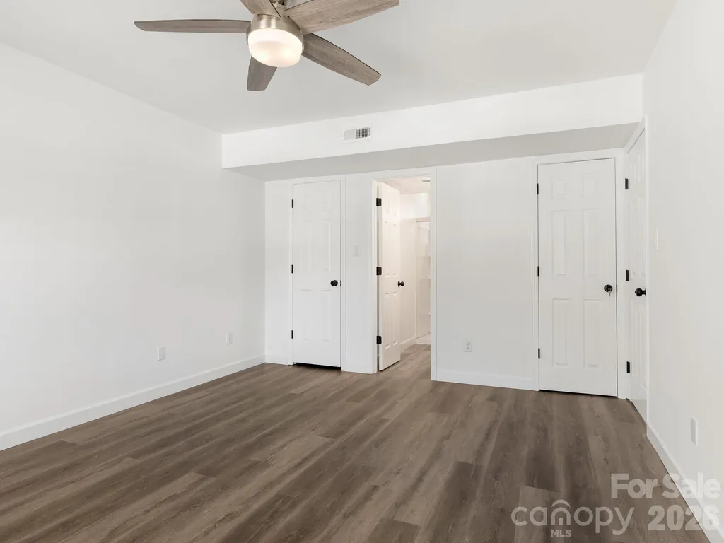 6223 Whitewater Drive Charlotte NC 28214