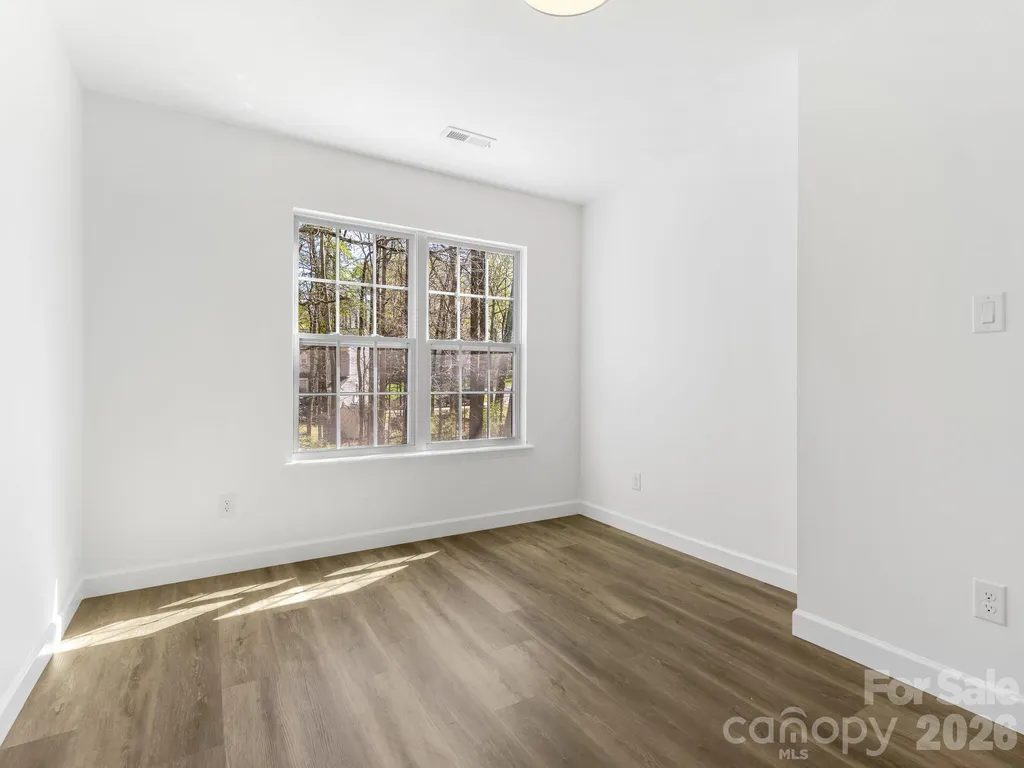 6223 Whitewater Drive Charlotte NC 28214