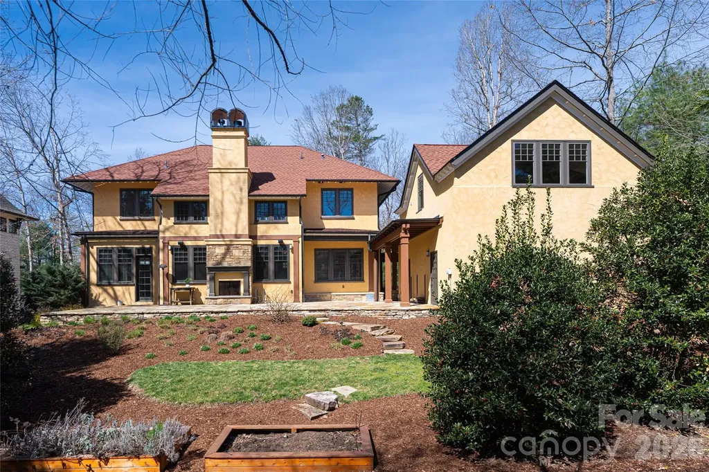 236 Racquet Club Road Asheville NC 28803