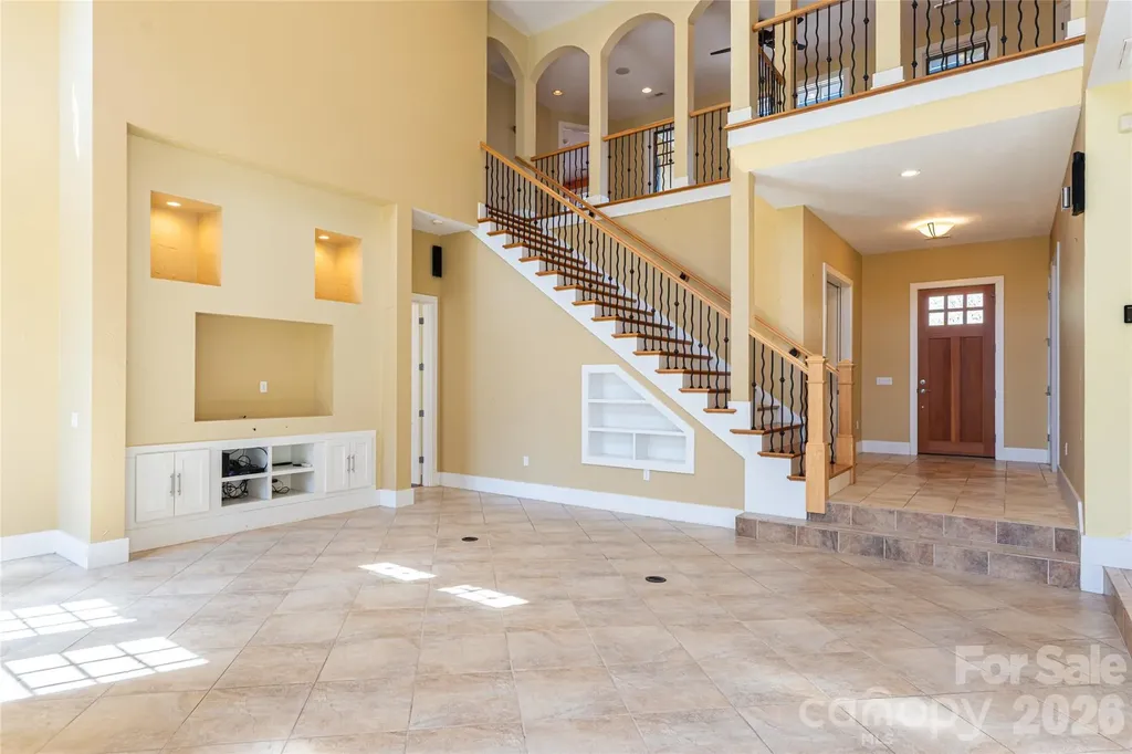 236 Racquet Club Road Asheville NC 28803