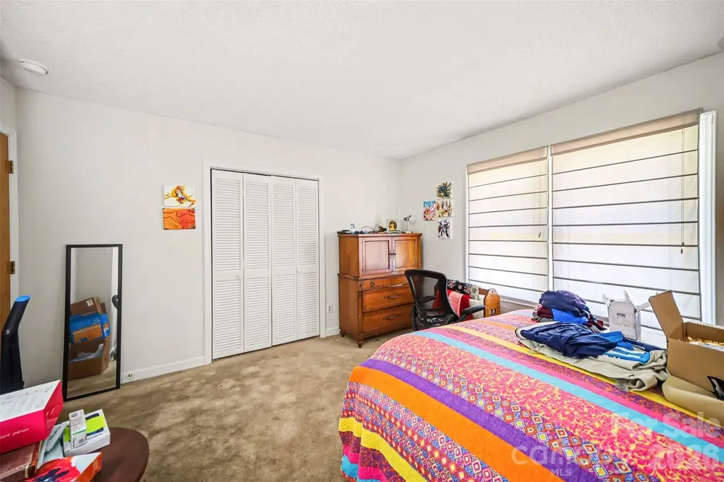 6100/6102 Pleasant Grove Road Charlotte NC 28216