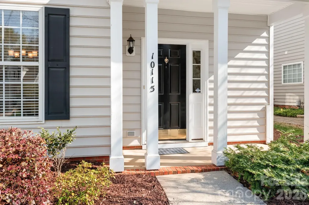 10115 Glencrest Drive Huntersville NC 28078