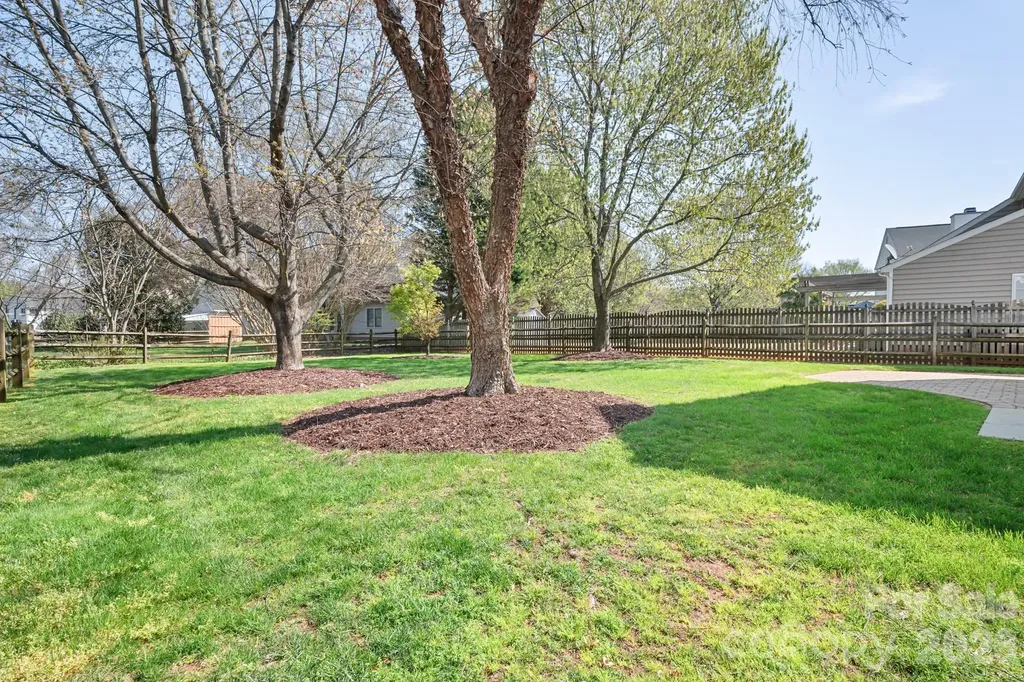 10115 Glencrest Drive Huntersville NC 28078