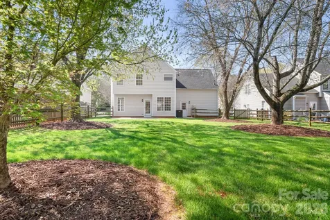 10115 Glencrest Drive Huntersville NC 28078