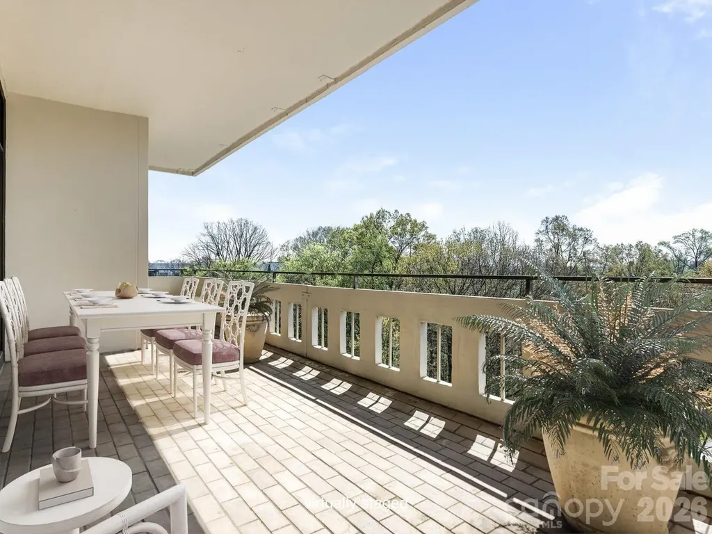 2633 Richardson Drive Charlotte NC 28211
