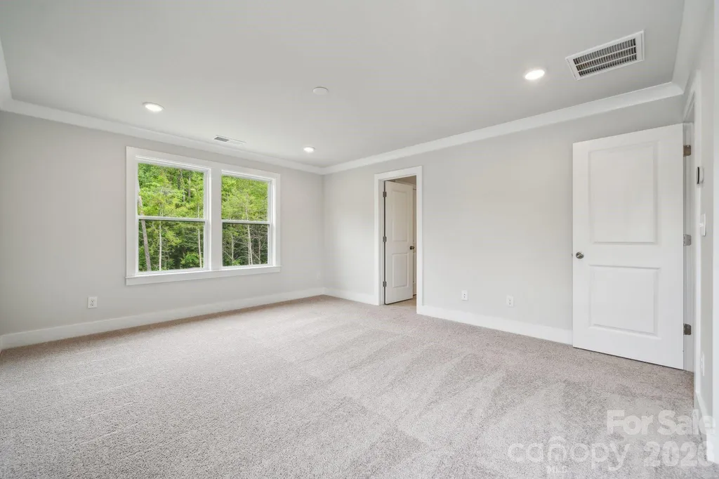 9985 Manor Vista Trail Kannapolis NC 28027