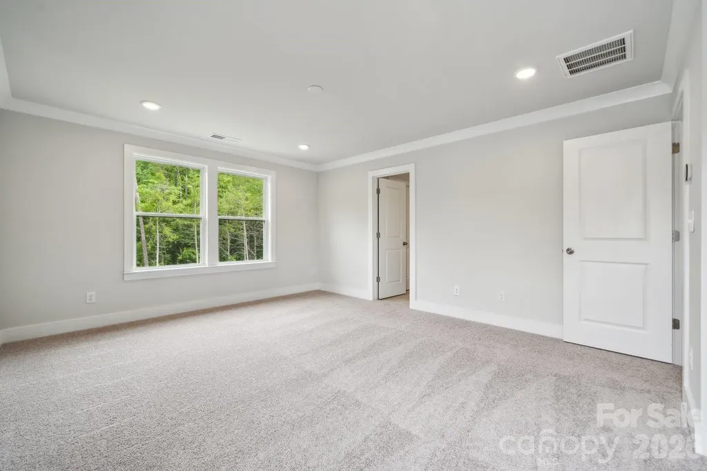 9985 Manor Vista Trail Kannapolis NC 28027