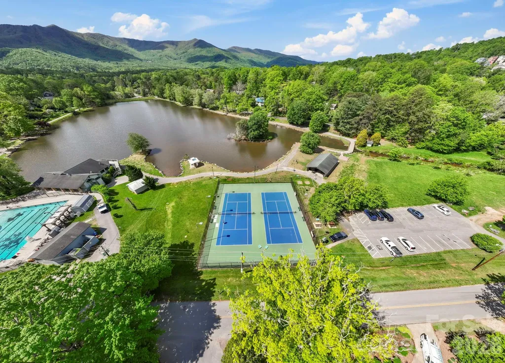11 Carolina Corner Drive Black Mountain NC 28711