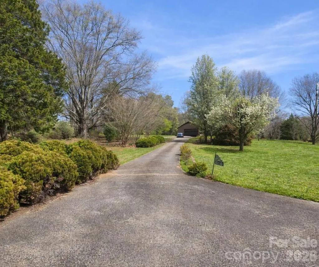 610 Landers Chapel Road Lincolnton NC 28092