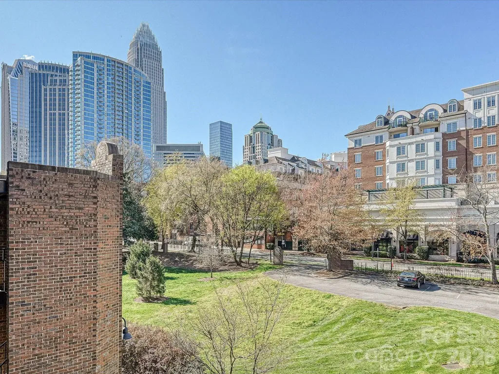 328 W 6th Street Charlotte NC 28202