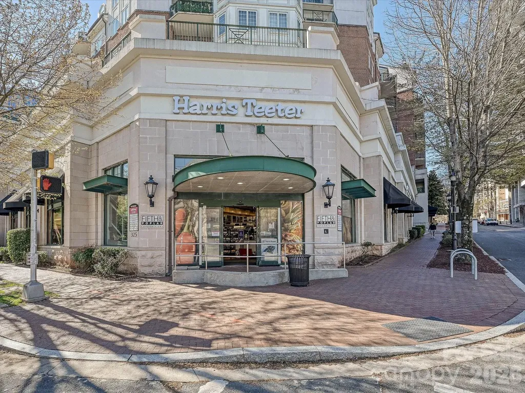 328 W 6th Street Charlotte NC 28202