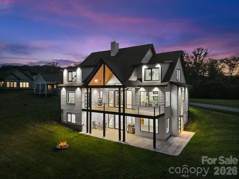 1026 Hillside Ridge Road Candler NC 28715