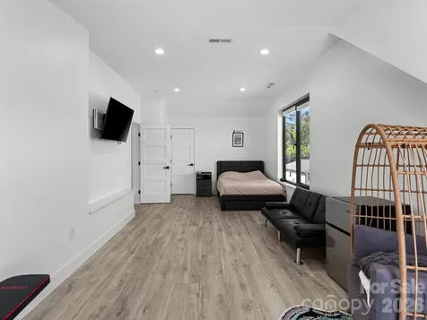 1026 Hillside Ridge Road Candler NC 28715